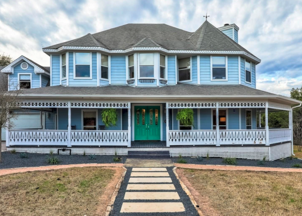 Hideaway Manor - Image 39